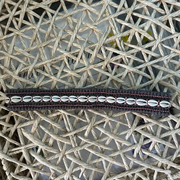 ANTHROPOLOGIE PURPLE SHELL BELT - Picture 3 of 6